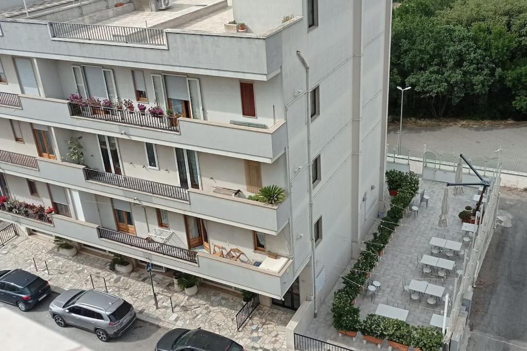 Appartamento Terrazza Bella Vista Чистернино Экстерьер фото